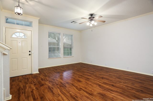 2545 Grayson, San Antonio, TX 78232