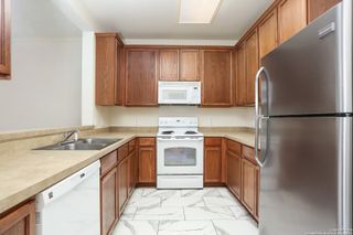 2545 Grayson, San Antonio, TX 78232