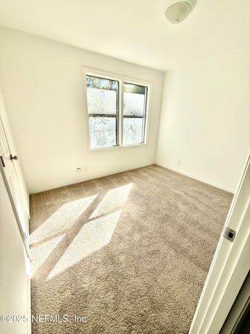 1744 LILLY Road E, Jacksonville, FL 32207