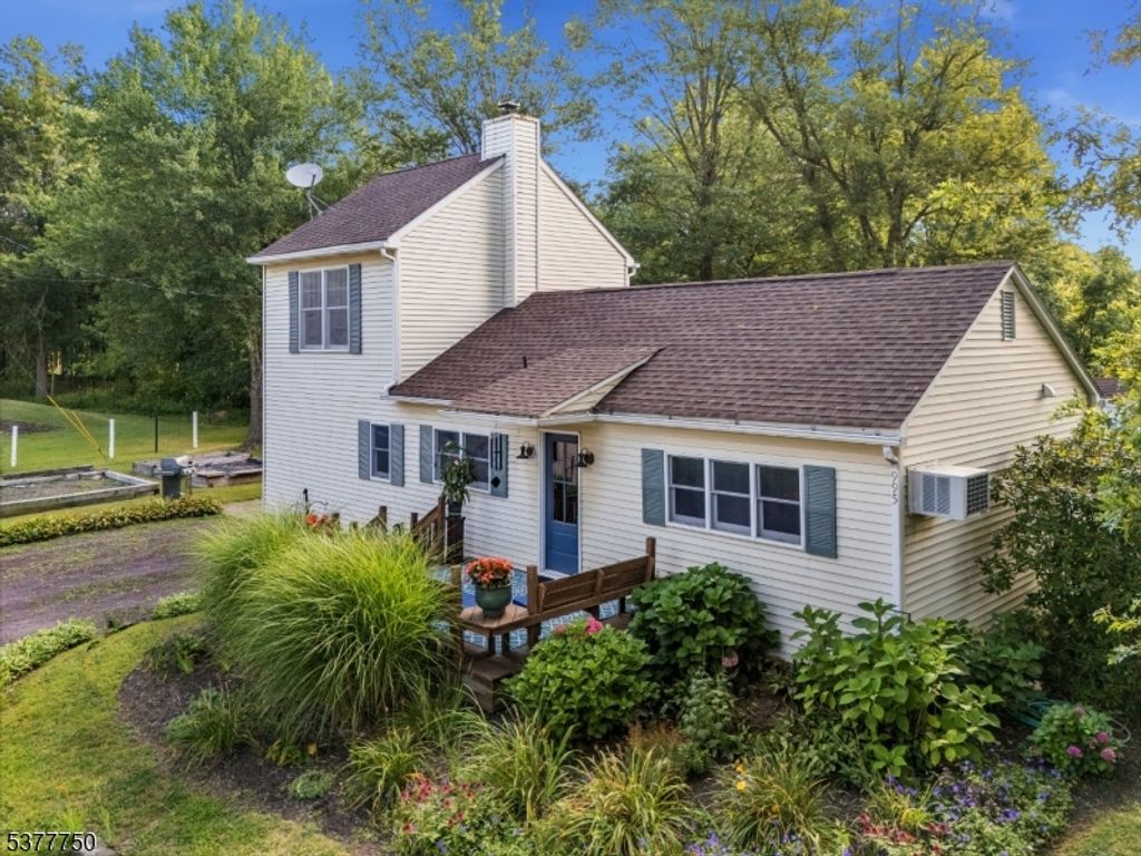 995 State Highway12, Kingwood Twp., NJ 08825