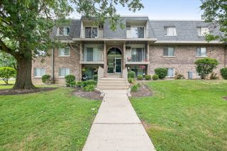 974 Crabapple Drive 308, Prospect Heights, IL 60070