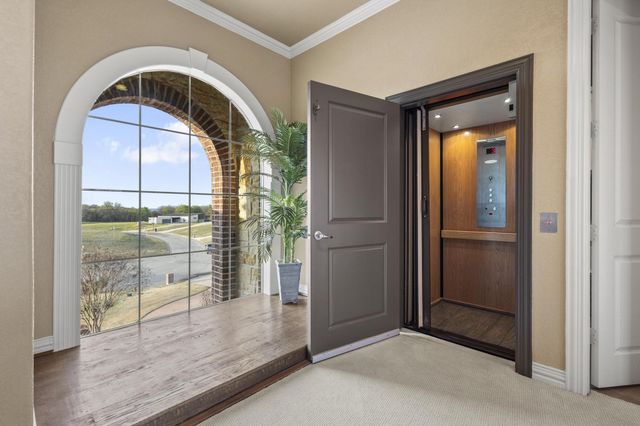 181 Monarch Drive, Denison, TX 75020