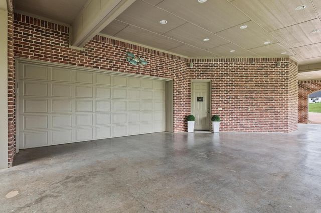 181 Monarch Drive, Denison, TX 75020