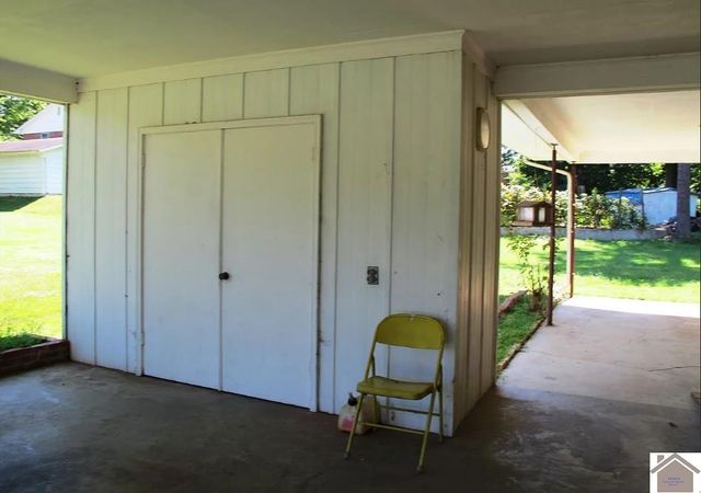 105 Park Ave 5 Block 20, Eddyville, KY 42038