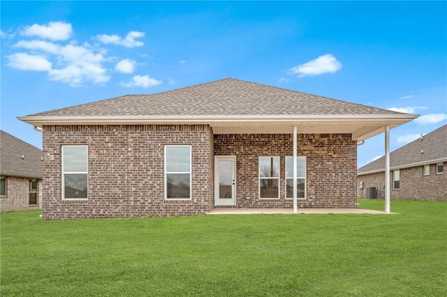 1060 Ari Avenue, Centerton, AR 72719