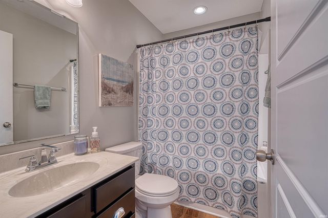 11415 Caracaras Court, Evansville, IN 47725