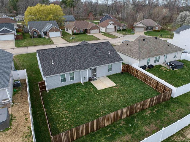 11415 Caracaras Court, Evansville, IN 47725