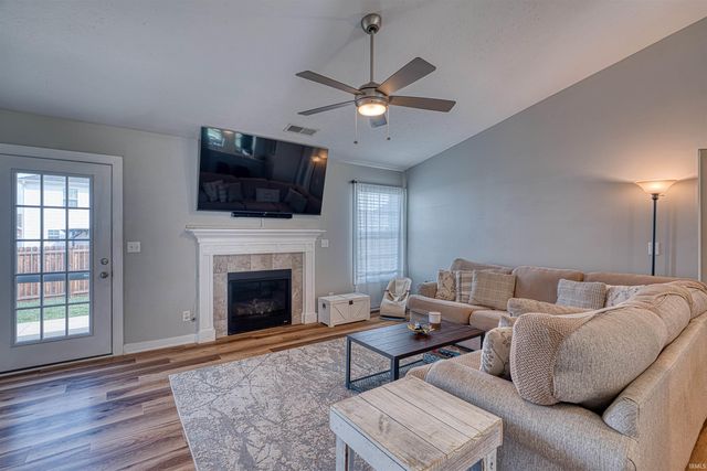 11415 Caracaras Court, Evansville, IN 47725