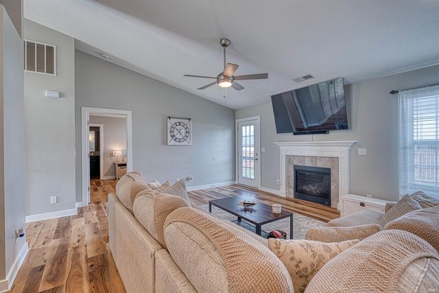 11415 Caracaras Court, Evansville, IN 47725