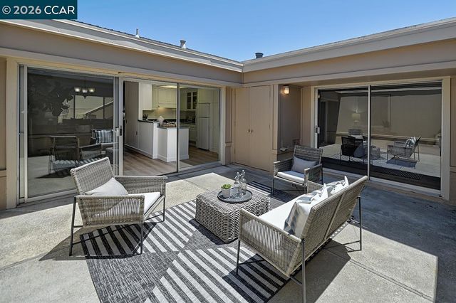 2025 Golden Rain Rd 7, Walnut Creek, CA 94595