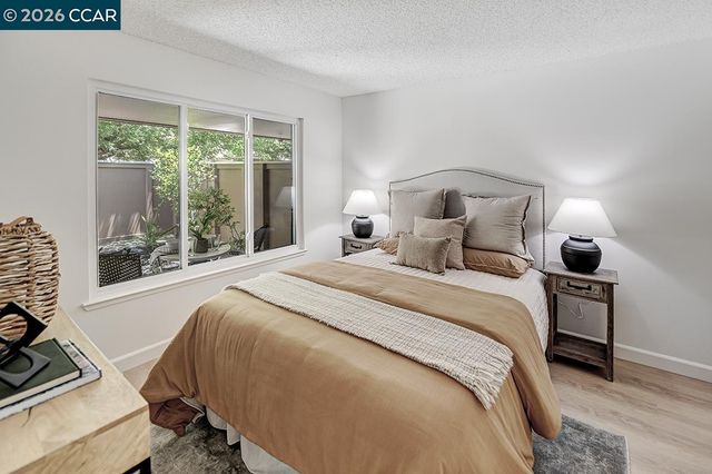 2025 Golden Rain Rd 7, Walnut Creek, CA 94595