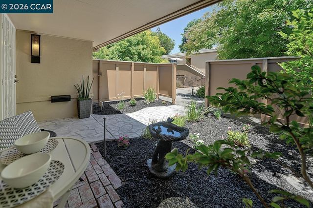 2025 Golden Rain Rd 7, Walnut Creek, CA 94595