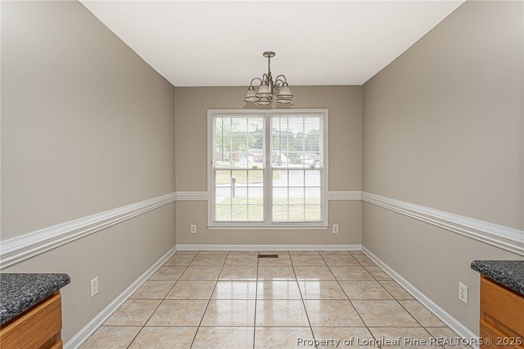 402 Roundtree Drive, Fayetteville, NC 28303 — photo 5