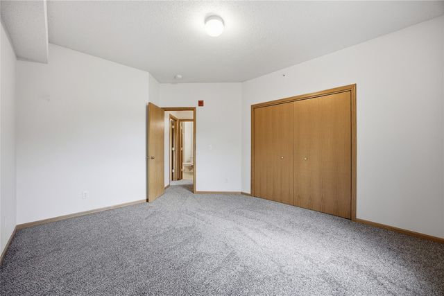 3028 Center Point NE 204, Cedar Rapids, IA 52402