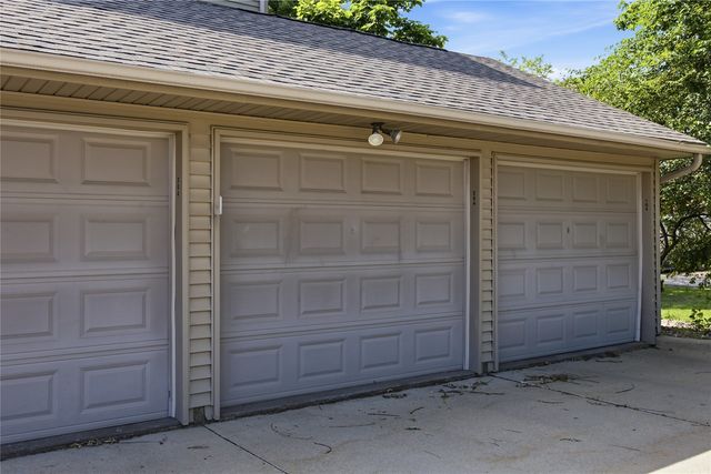 3028 Center Point NE 204, Cedar Rapids, IA 52402