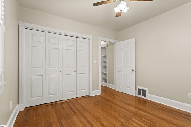 120 W Montclair Avenue, Greenville, SC 29609