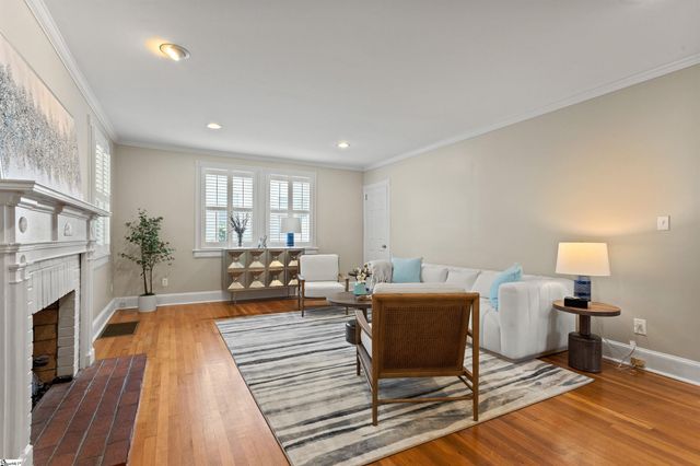 120 W Montclair Avenue, Greenville, SC 29609