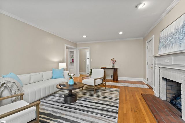 120 W Montclair Avenue, Greenville, SC 29609