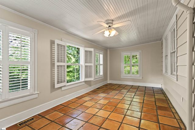 120 W Montclair Avenue, Greenville, SC 29609