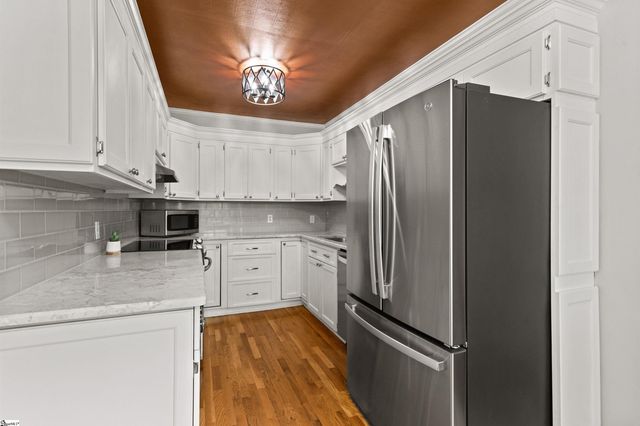 120 W Montclair Avenue, Greenville, SC 29609