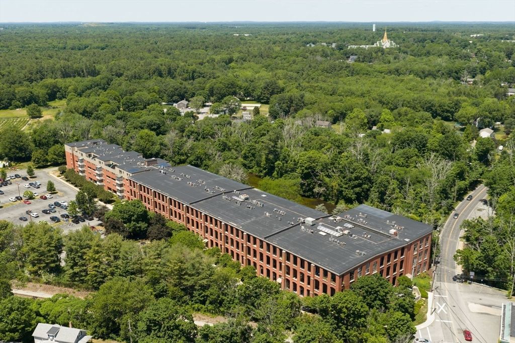 96 Old Colony Ave 304, Taunton, MA 02718