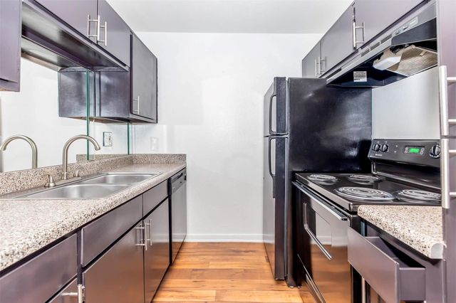 14230 Wunderlich DR 259, Houston, TX 77069