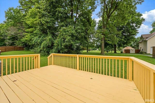 7160 W Upland Court, Bloomington, IN 47404