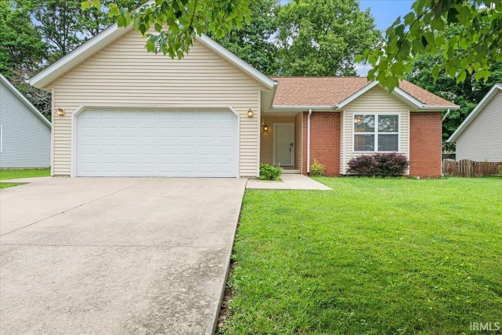 7160 W Upland Court, Bloomington, IN 47404