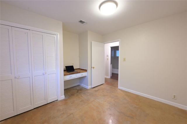 2303 WESTERN TRAILS BLVD A, Austin, TX 78745