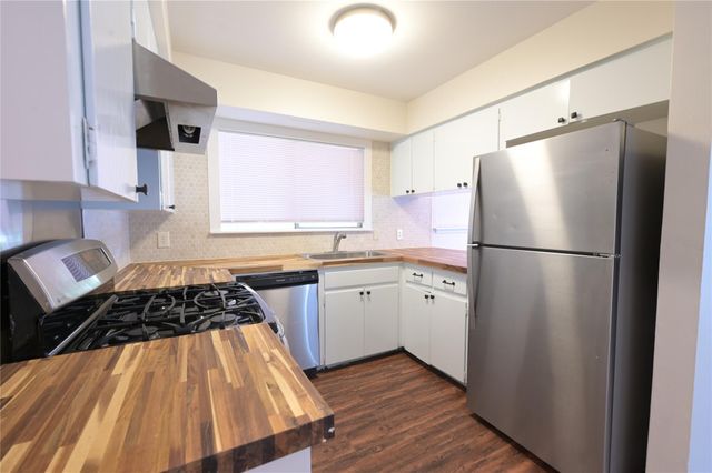 2303 WESTERN TRAILS BLVD A, Austin, TX 78745