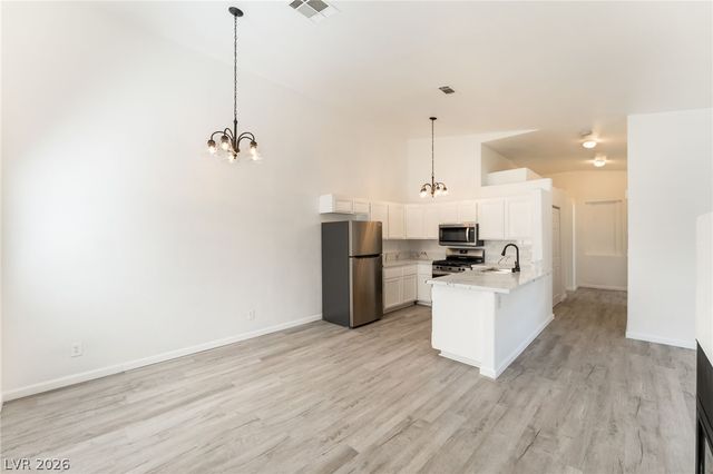 2110 Los Feliz Street 2015, Las Vegas, NV 89156