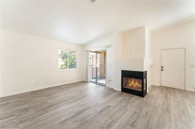 2110 Los Feliz Street 2015, Las Vegas, NV 89156