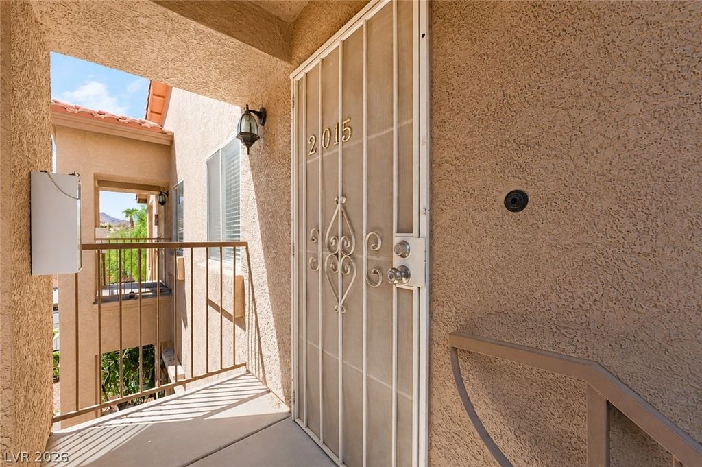 2110 Los Feliz Street 2015, Las Vegas, NV 89156 — photo 4