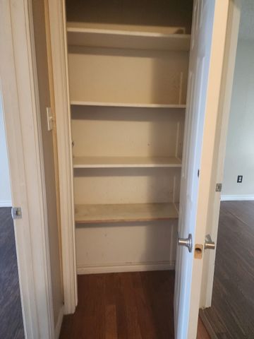 206 Hackberry Drive, Greenville, TX 75402