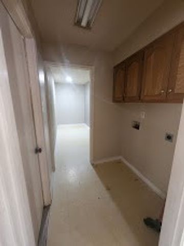 206 Hackberry Drive, Greenville, TX 75402