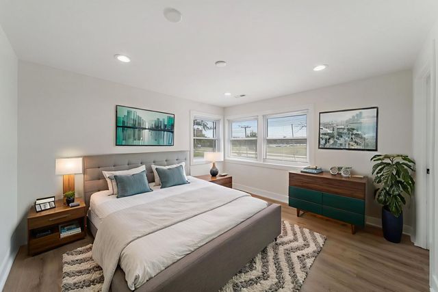 106 E 22nd Street, Lombard, IL 60148