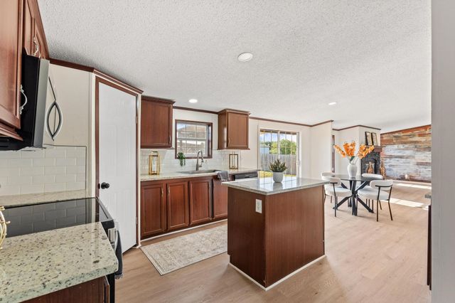 4115 Old Southmayd Road, Sherman, TX 75092