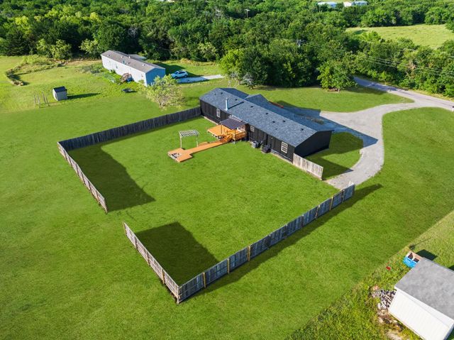 4115 Old Southmayd Road, Sherman, TX 75092