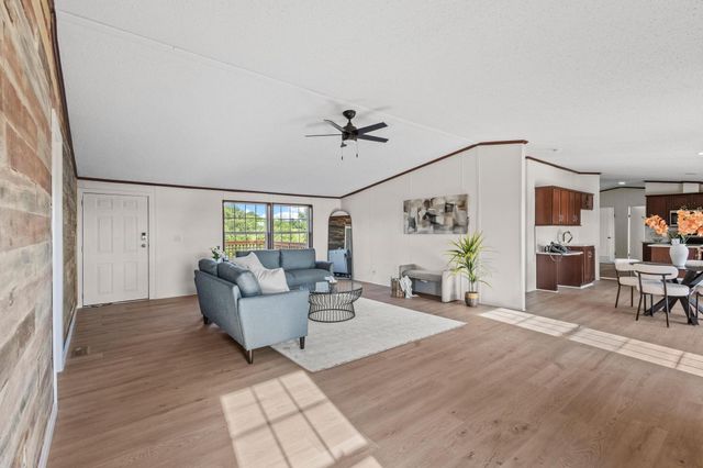 4115 Old Southmayd Road, Sherman, TX 75092