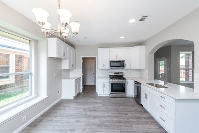 13598 Valley Mills Drive, Frisco, TX 75033