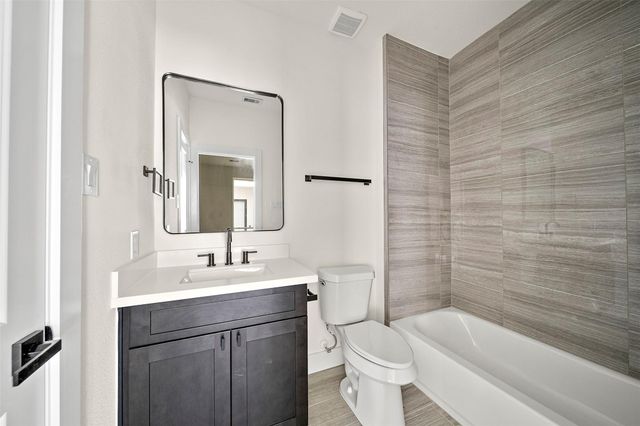 2618 Dennis Street, Houston, TX 77004