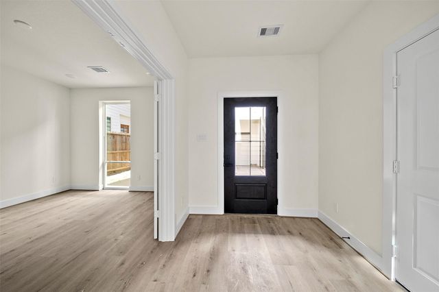 2618 Dennis Street, Houston, TX 77004