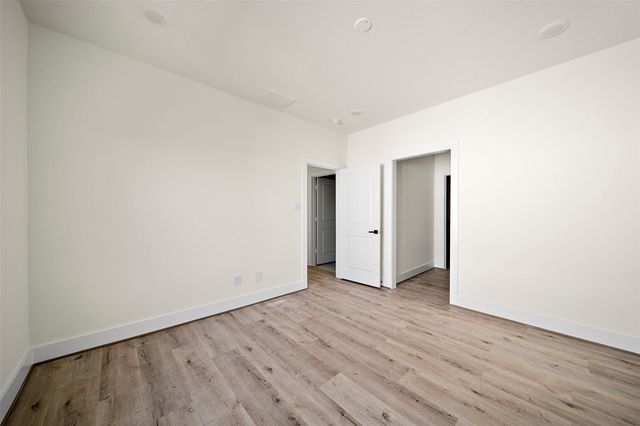 2618 Dennis Street, Houston, TX 77004