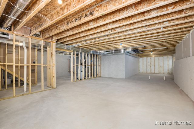 5949 Valley Point Drive SE, Caledonia, MI 49316