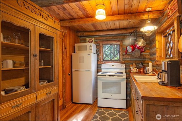 835 Christenson Road, Greenbank, WA 98253