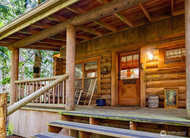 835 Christenson Road, Greenbank, WA 98253