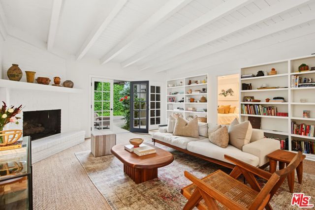 348 N Citrus Avenue, Los Angeles, CA 90036