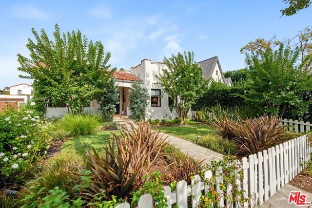 348 N Citrus Avenue, Los Angeles, CA 90036