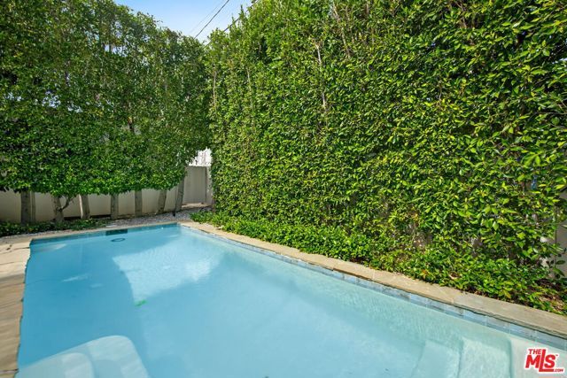 348 N Citrus Avenue, Los Angeles, CA 90036