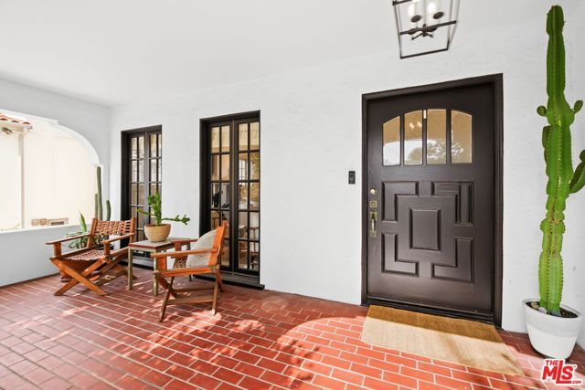 348 N Citrus Avenue, Los Angeles, CA 90036